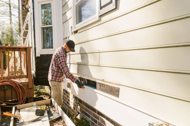 Trusted Siding Repair service in Glen Ellyn, IL - Creative Siding